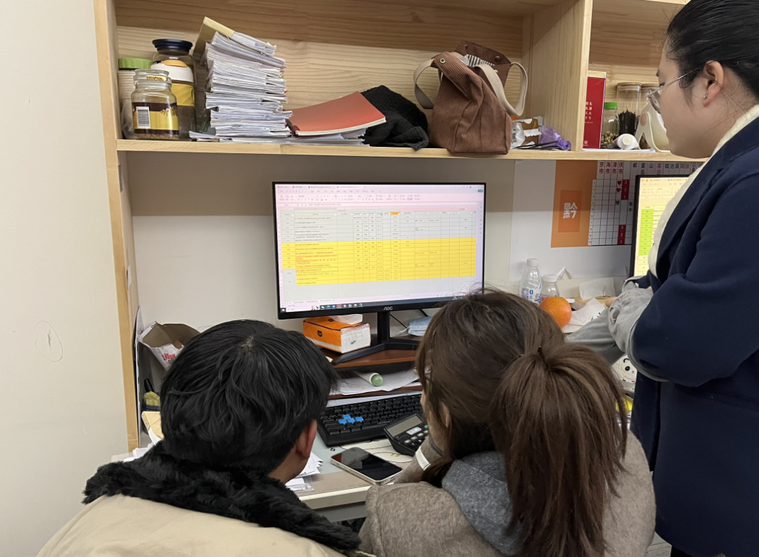 用数据说话！财务部联合审计部整体摸排项目情况